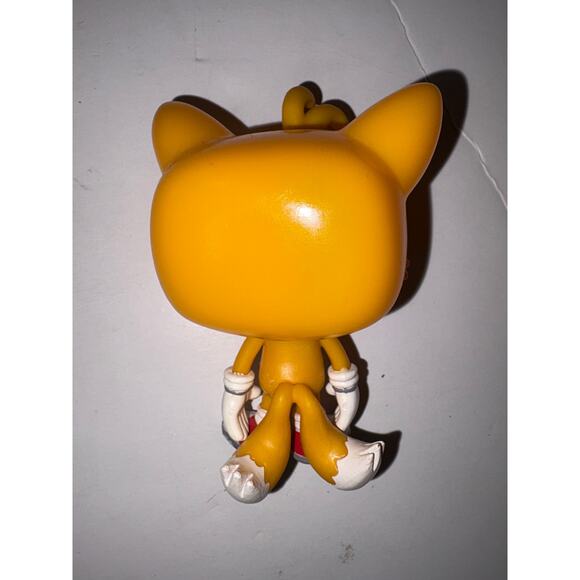 Funko pop tails vaulted figure #07 - Picture 2 of 2